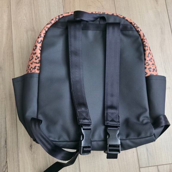 Petunia Pickle Bottom Diaper Backpack in Leopard District Backpack OS - Picture 13 of 16